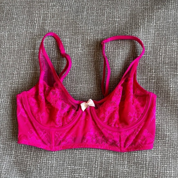 Victoria’s Secret bustier, fuchsia bra 34C - Picture 1 of 9